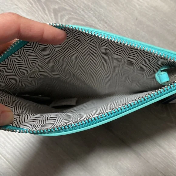 Violet Ray Teal Clutch/Pouch - Picture 4 of 6